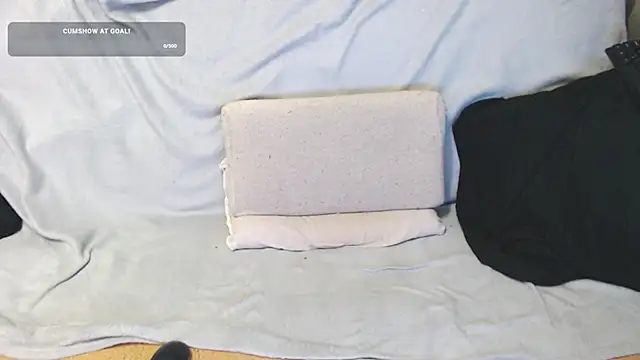 Snapshot of qustci-couple chatting on March 2025 03:25:02 PM qustci-couple online show from March 2025 03:25:02 PM