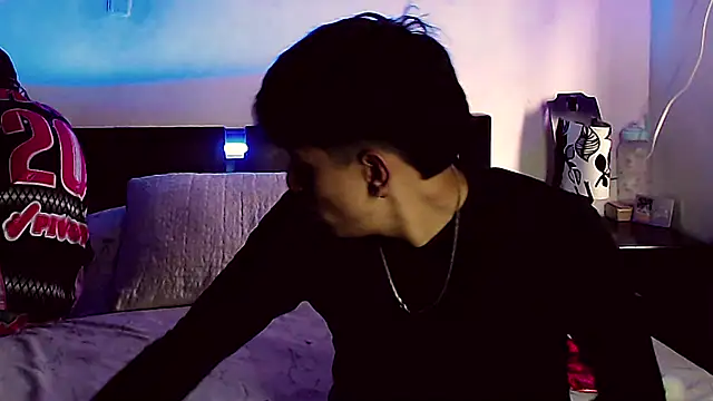 Snapshot of pipeynick chatting on December 2024 09:51:01 PM pipeynick online show from December 2024 09:51:01 PM