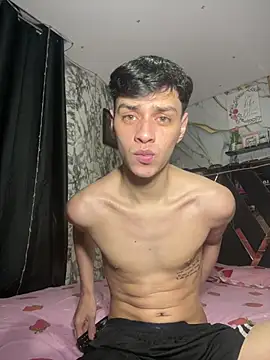 Snapshot of whonder_sex chatting on March 2026 02:49:02 AM whonder sex online show from March 2026 02:49:02 AM