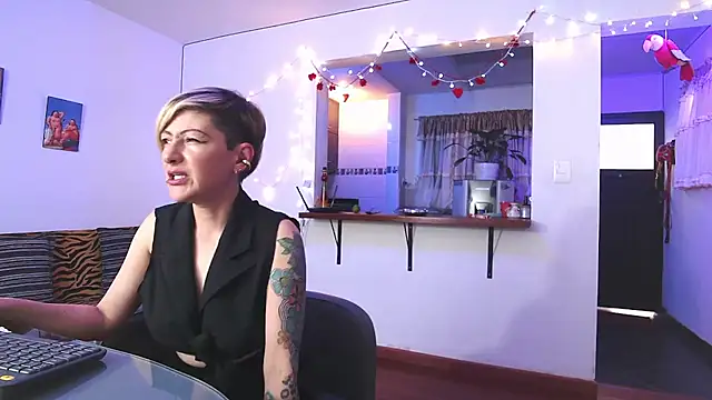 Maria fernandaxxx  online show from February 2025 03:39:02 PM