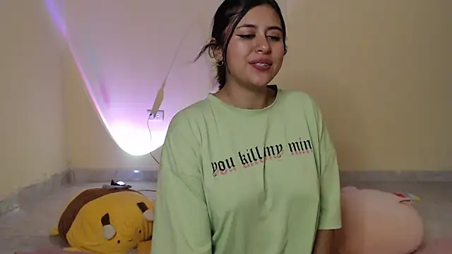 Snapshot of _maiahairy_ chatting on January 2025 01:16:02 AM maiahairy online show from January 2025 01:16:02 AM