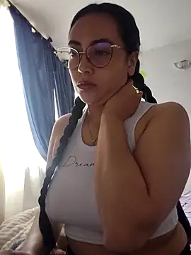 Zeleste 11 online show from December 2024 07:22:01 PM