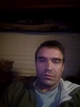 Snapshot of StupidCliff7 chatting on February 2026 08:40:02 AM StupidCliff7 online show from February 2026 08:40:02 AM