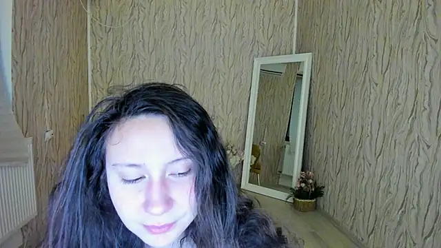 AishaRouhi online show from January 2025 05:23:01 AM