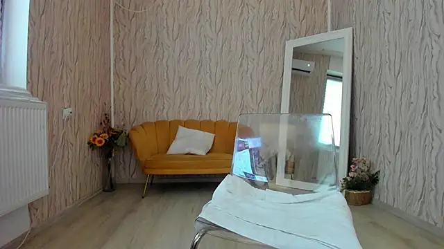 AishaRouhi online show from January 2025 06:19:02 AM