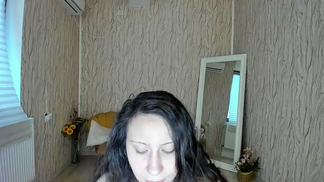 AishaRouhi online show from February 2025 05:30:01 AM