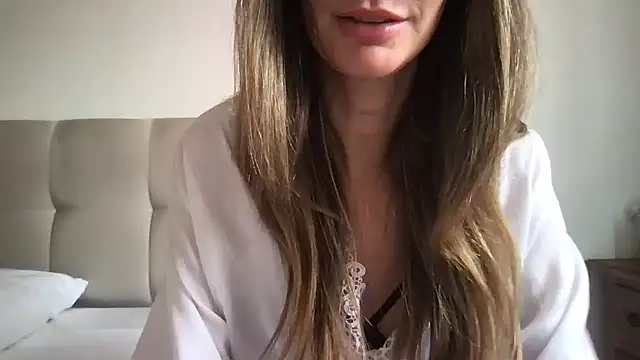 paolajonez online show from December 2024 03:32:01 PM