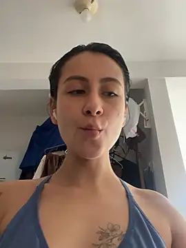 juanasnz99 online show from June 2026 10:23:02 PM