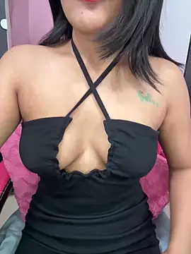 LeisyXO online show from May 2026 05:32:02 PM