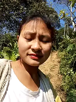 Snapshot of trieungoclnt chatting on January 2025 07:21:02 AM trieungoclnt online show from January 2025 07:21:02 AM