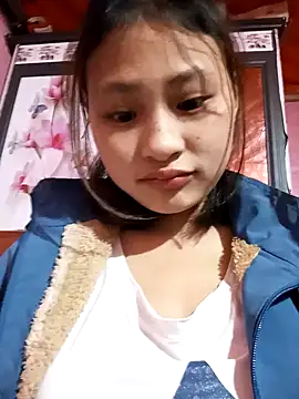 Snapshot of trieungoclnt chatting on January 2025 04:20:01 AM trieungoclnt online show from January 2025 04:20:01 AM