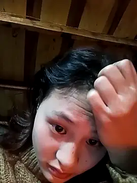 Snapshot of trieungoclnt chatting on February 2025 09:15:01 AM trieungoclnt online show from February 2025 09:15:01 AM