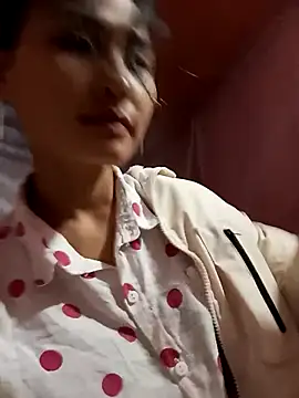 Snapshot of trieungoclnt chatting on November 2025 04:03:01 AM trieungoclnt online show from November 2025 04:03:01 AM