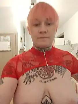 poussichienne online show from June 2026 02:56:02 PM