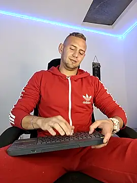 Snapshot of Damon_Bakert chatting on October 2025 03:31:02 PM Damon Bakert online show from October 2025 03:31:02 PM