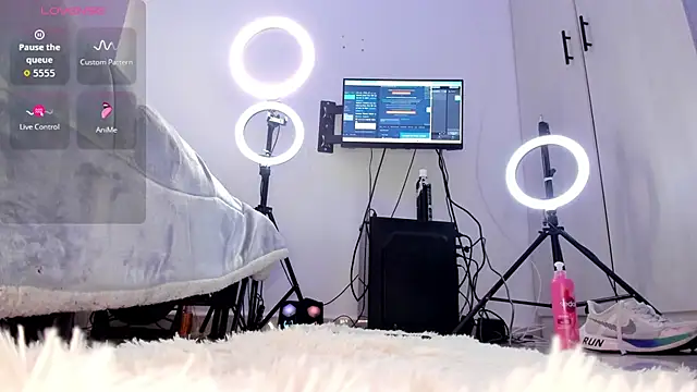 Snapshot of Damon_Bakert chatting on October 2025 04:30:02 PM Damon Bakert online show from October 2025 04:30:02 PM