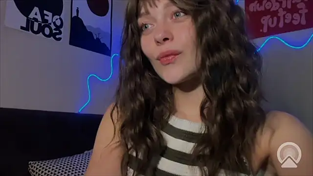 Snapshot of Emilia0_0_7 chatting on February 2026 08:43:01 PM Emilia0 0 7 online show from February 2026 08:43:01 PM