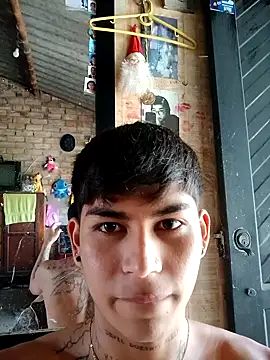 Lukas strong online show from October 2025 02:04:02 PM