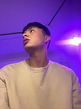 Steev Novoa online show from December 2024 08:23:02 AM