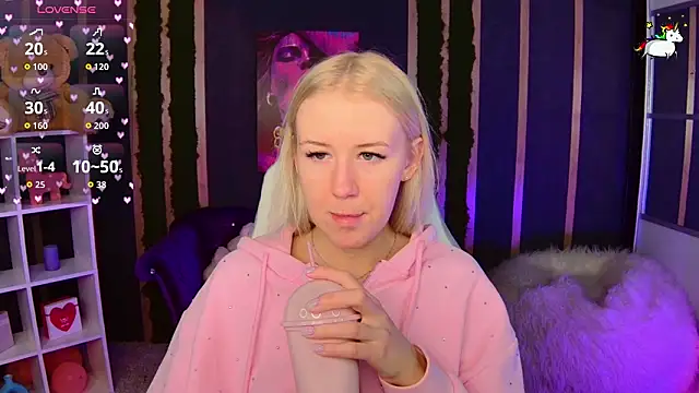 Selenatrend online show from March 2026 06:05:02 AM