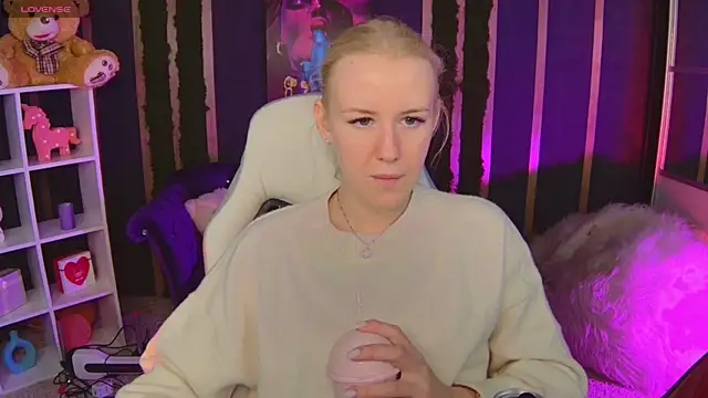 Selenatrend online show from March 2026 12:22:01 PM