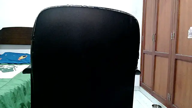 Snapshot of Dei_v_48 chatting on April 2026 07:14:01 PM Dei v 48 online show from April 2026 07:14:01 PM