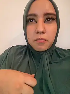 Snapshot of hannahayat chatting on December 2024 02:35:02 PM hannahayat online show from December 2024 02:35:02 PM