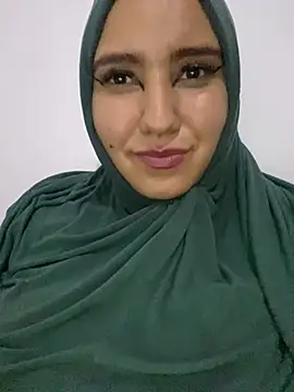 Snapshot of hannahayat chatting on December 2024 10:53:01 PM hannahayat online show from December 2024 10:53:01 PM