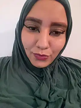 Snapshot of hannahayat chatting on December 2024 03:53:02 PM hannahayat online show from December 2024 03:53:02 PM