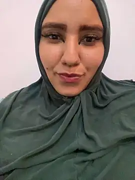 Snapshot of hannahayat chatting on December 2024 09:06:01 PM hannahayat online show from December 2024 09:06:01 PM