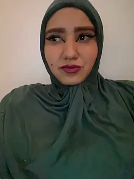 Snapshot of hannahayat chatting on December 2024 03:20:02 PM hannahayat online show from December 2024 03:20:02 PM