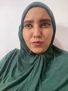 Snapshot of hannahayat chatting on December 2024 03:20:02 PM hannahayat online show from December 2024 03:20:02 PM