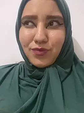 Snapshot of hannahayat chatting on January 2025 03:16:02 AM hannahayat online show from January 2025 03:16:02 AM