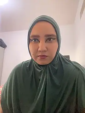 Snapshot of hannahayat chatting on January 2025 09:03:01 PM hannahayat online show from January 2025 09:03:01 PM