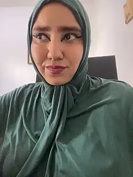 Snapshot of hannahayat chatting on January 2025 04:23:02 PM hannahayat online show from January 2025 04:23:02 PM