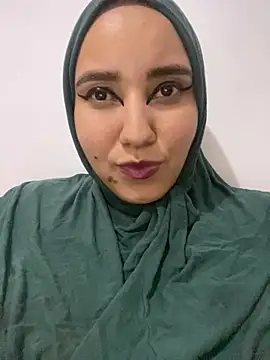 Snapshot of hannahayat chatting on January 2025 12:55:02 AM hannahayat online show from January 2025 12:55:02 AM