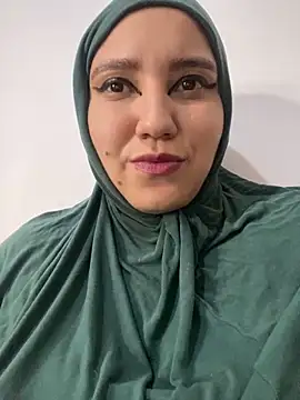 Snapshot of hannahayat chatting on January 2025 03:00:02 PM hannahayat online show from January 2025 03:00:02 PM