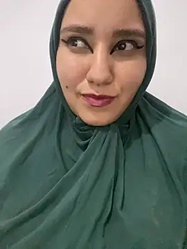 Snapshot of hannahayat chatting on January 2025 01:54:01 AM hannahayat online show from January 2025 01:54:01 AM