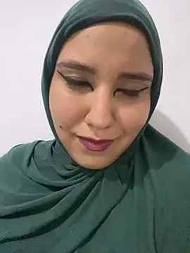Snapshot of hannahayat chatting on January 2025 01:27:01 AM hannahayat online show from January 2025 01:27:01 AM