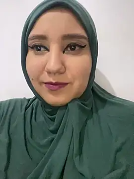 Snapshot of hannahayat chatting on February 2025 02:02:01 PM hannahayat online show from February 2025 02:02:01 PM