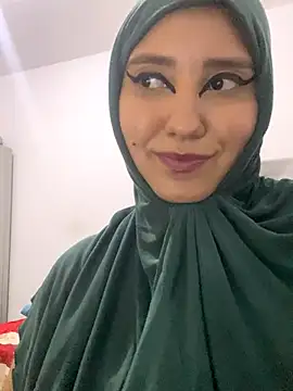 Snapshot of hannahayat chatting on September 2025 01:18:01 AM hannahayat online show from September 2025 01:18:01 AM