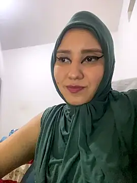 Snapshot of hannahayat chatting on September 2025 08:31:02 PM hannahayat online show from September 2025 08:31:02 PM
