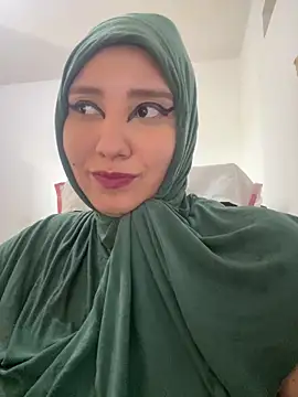 Snapshot of hannahayat chatting on September 2025 03:05:01 PM hannahayat online show from September 2025 03:05:01 PM