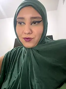 Snapshot of hannahayat chatting on October 2025 11:27:02 PM hannahayat online show from October 2025 11:27:02 PM