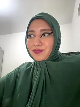 Snapshot of hannahayat chatting on October 2025 10:21:01 PM hannahayat online show from October 2025 10:21:01 PM