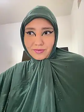 Snapshot of hannahayat chatting on October 2025 02:38:01 PM hannahayat online show from October 2025 02:38:01 PM