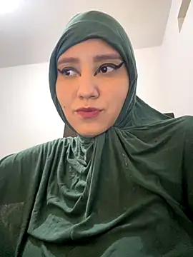 Snapshot of hannahayat chatting on October 2025 08:46:02 PM hannahayat online show from October 2025 08:46:02 PM