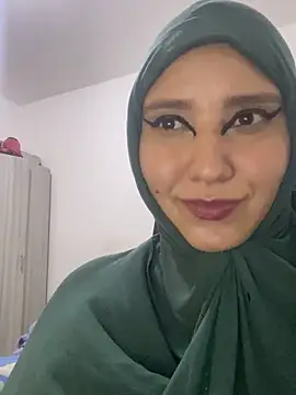 Snapshot of hannahayat chatting on November 2025 02:24:02 AM hannahayat online show from November 2025 02:24:02 AM