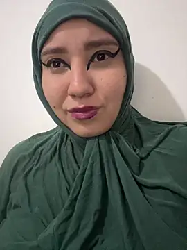 Snapshot of hannahayat chatting on December 2025 02:22:02 PM hannahayat online show from December 2025 02:22:02 PM