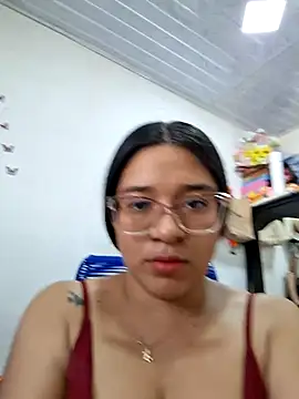 -VICKKY online show from July 2026 07:41:01 PM